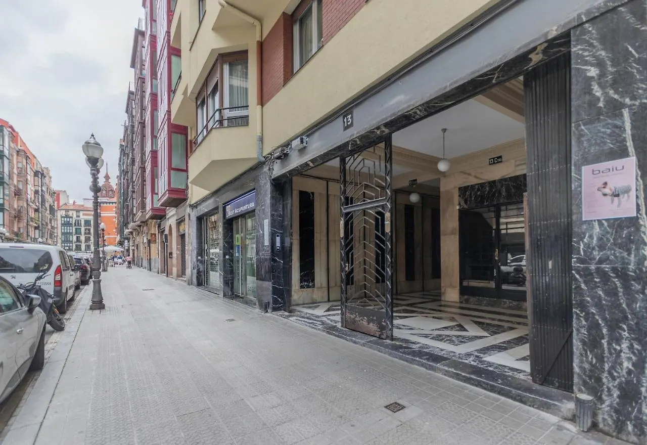 Espacioso Y Acogedor En El Centro Azkuna Bilbao España